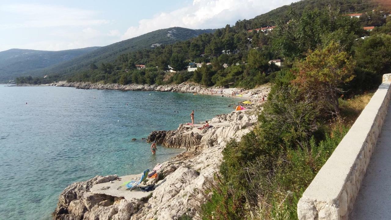 Apartment Behin Martinšćica Buitenkant foto