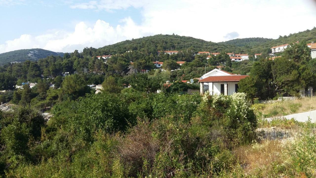Apartment Behin Martinšćica Buitenkant foto