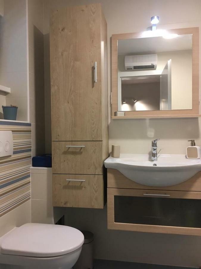 Apartment Behin Martinšćica Buitenkant foto