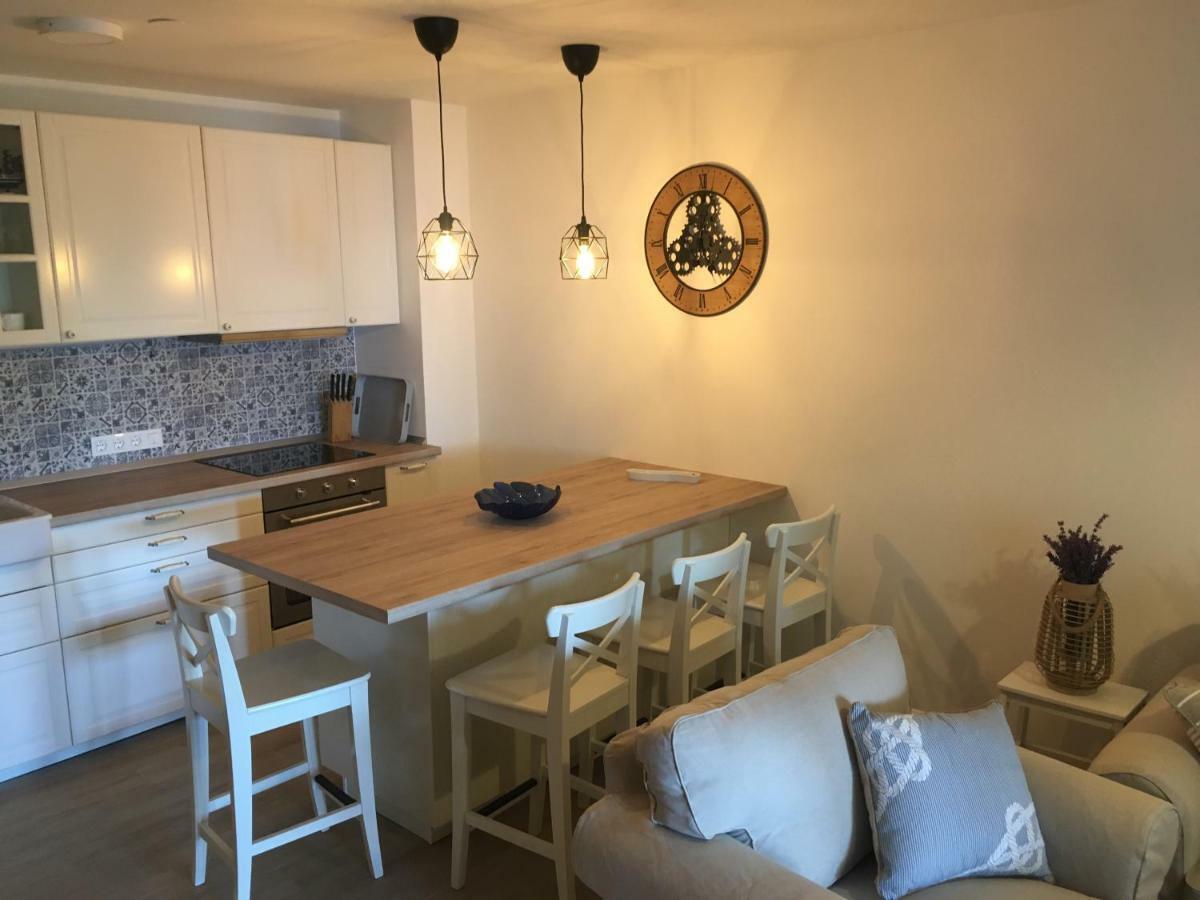 Apartment Behin Martinšćica Buitenkant foto